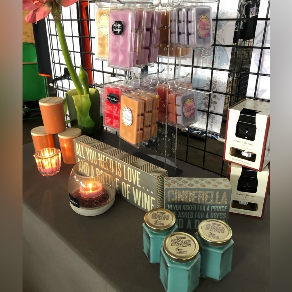 SCENT UNLEASHED, SCENTED CANDLES AND WAX MELTS, IS NOW LIVE!! NO CANCELLATIONS!! - Picture 11 of 17